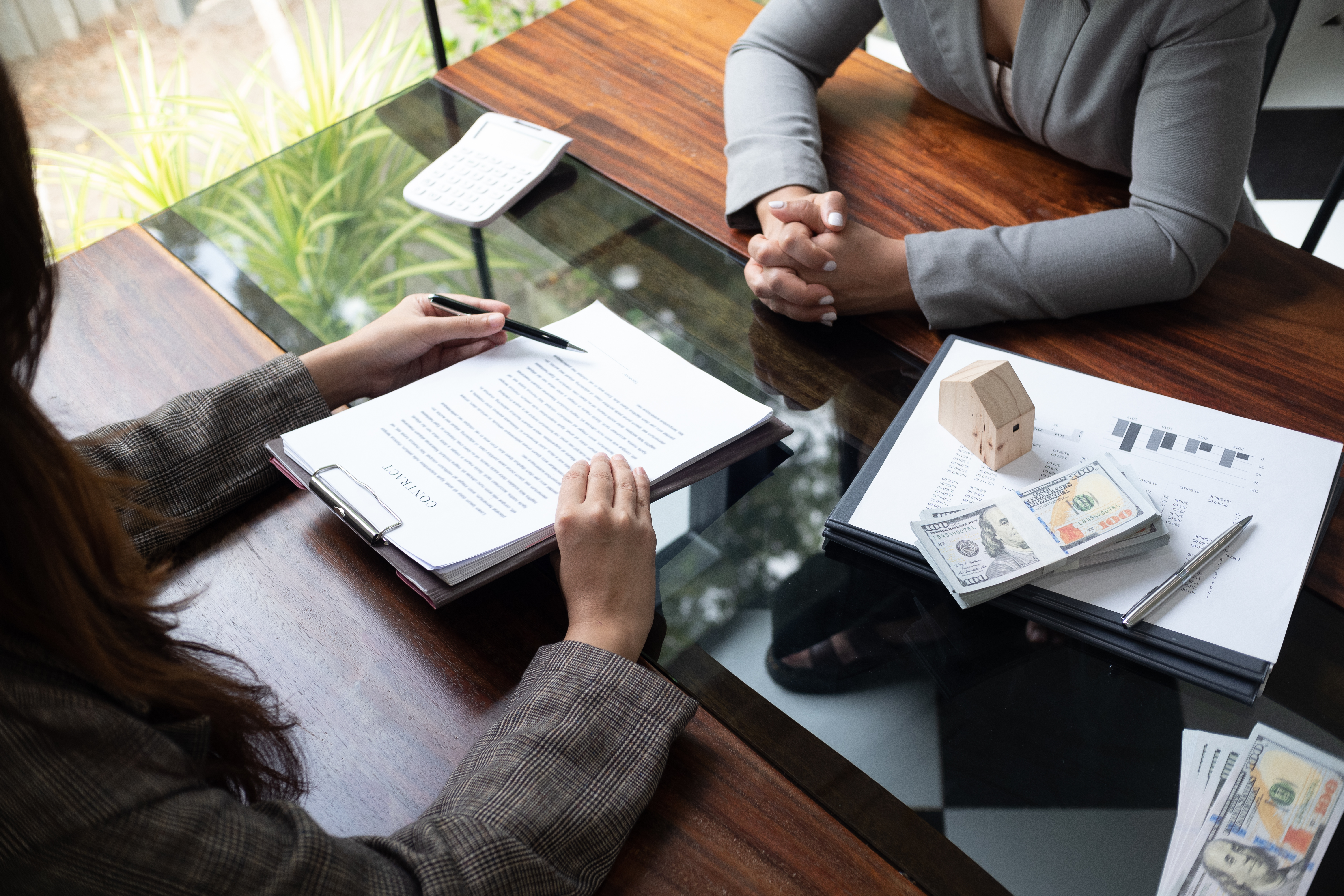 En este momento estás viendo Prevención de Riesgos Legales en Operaciones Inmobiliarias en México: Claves para una inversión segura